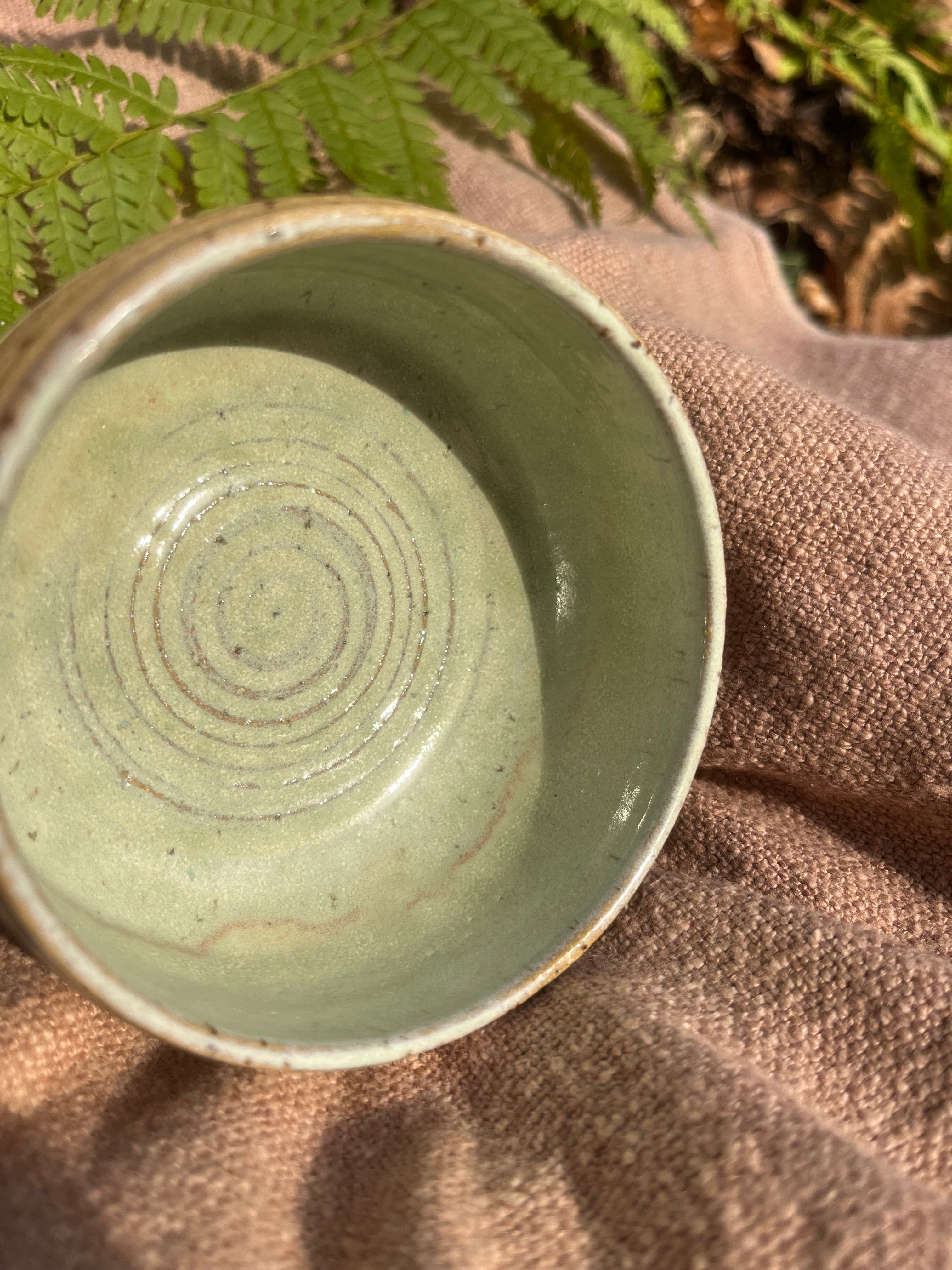 Kleine Steinzeugschale - 200ml - Rillenstruktur