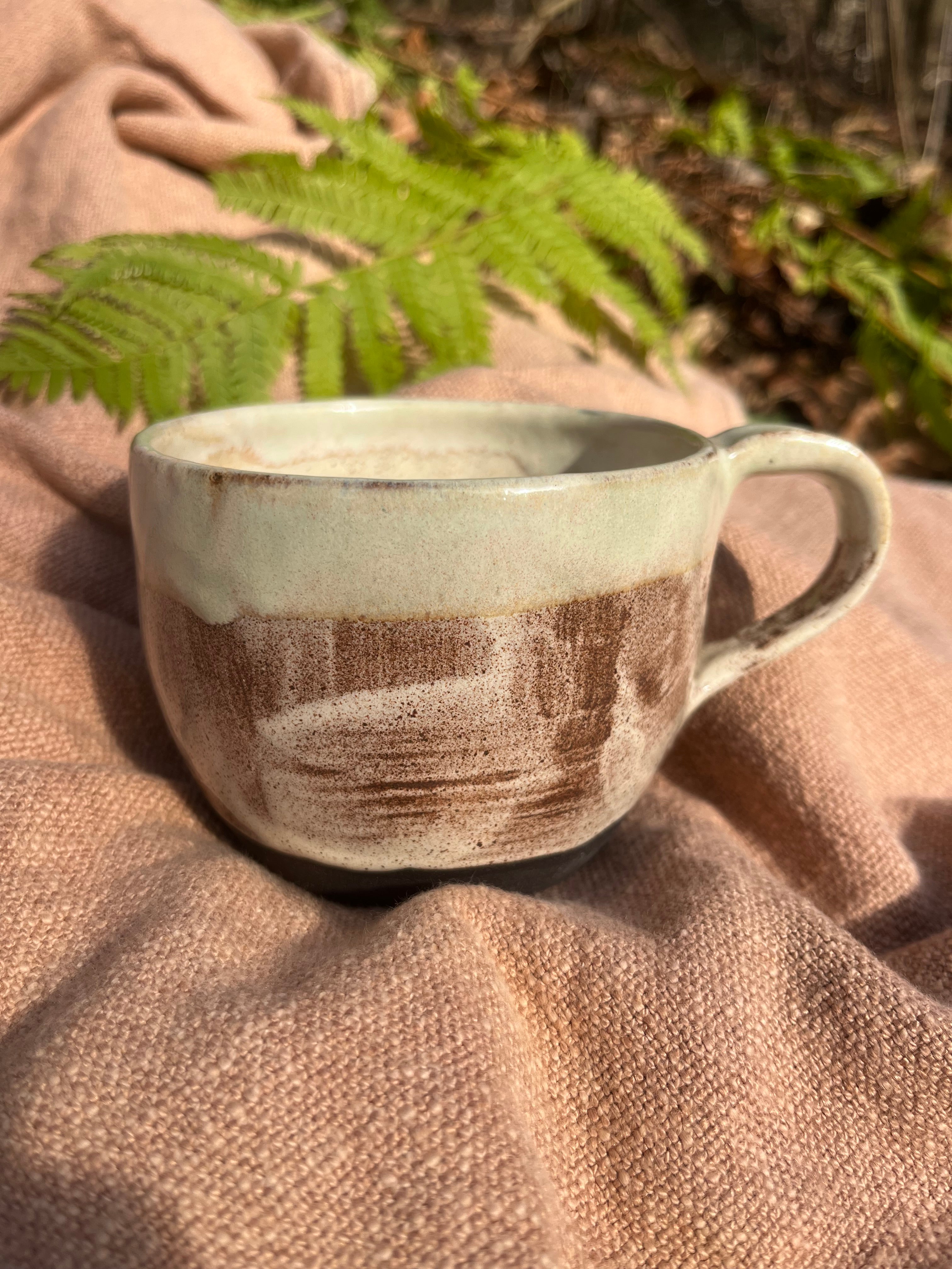 Steinzeugtasse – 350 ml - schwarzer Ton